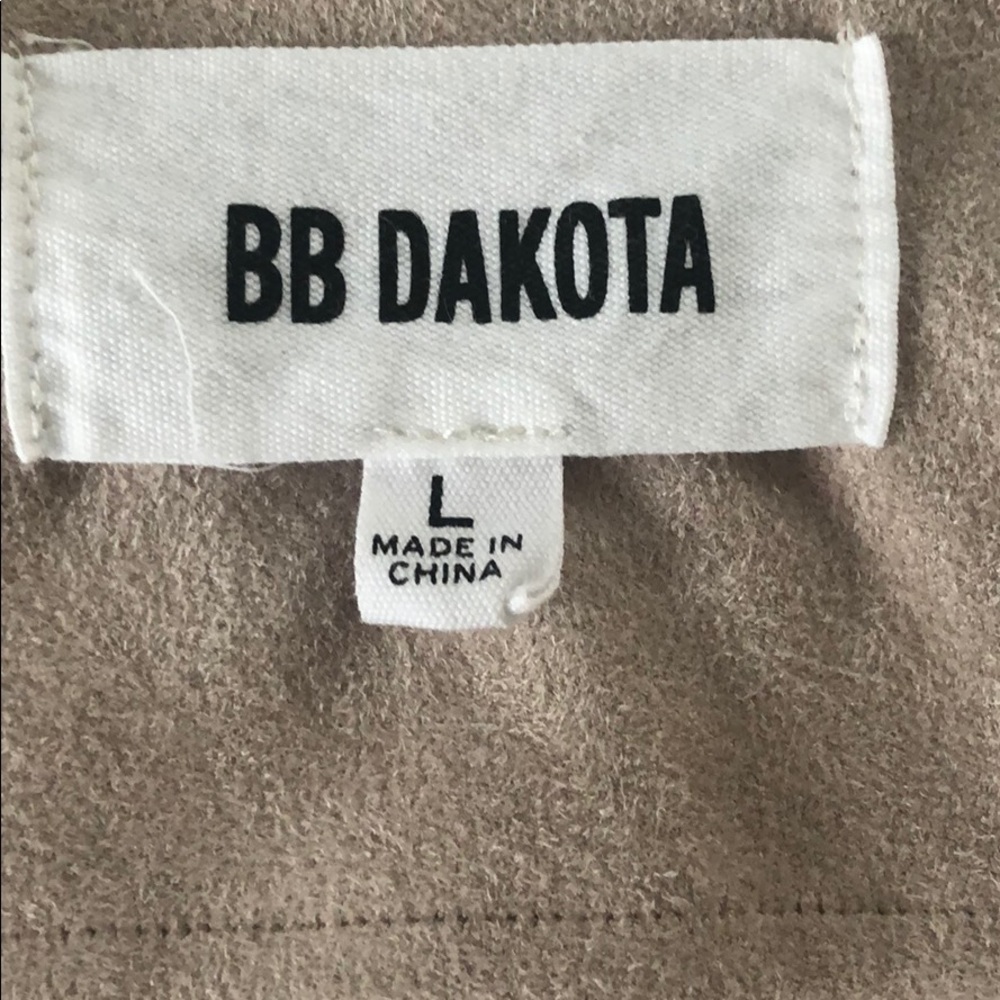 NEW WITHOUT TAGS: BB Dakota Wade Faux Suede Jacket - Picture 6 of 8